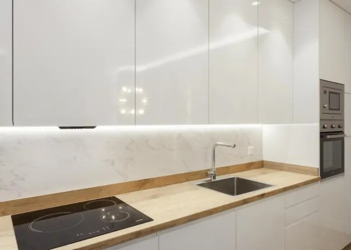 Apartment Elegant Retreat In City Center *
